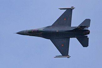 F-16