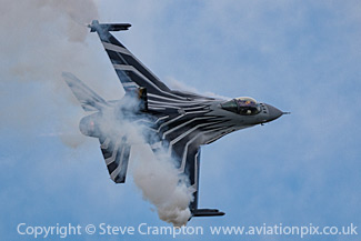 General Dynamics (Lockheed Martin) F-16 Fighting Falcon
