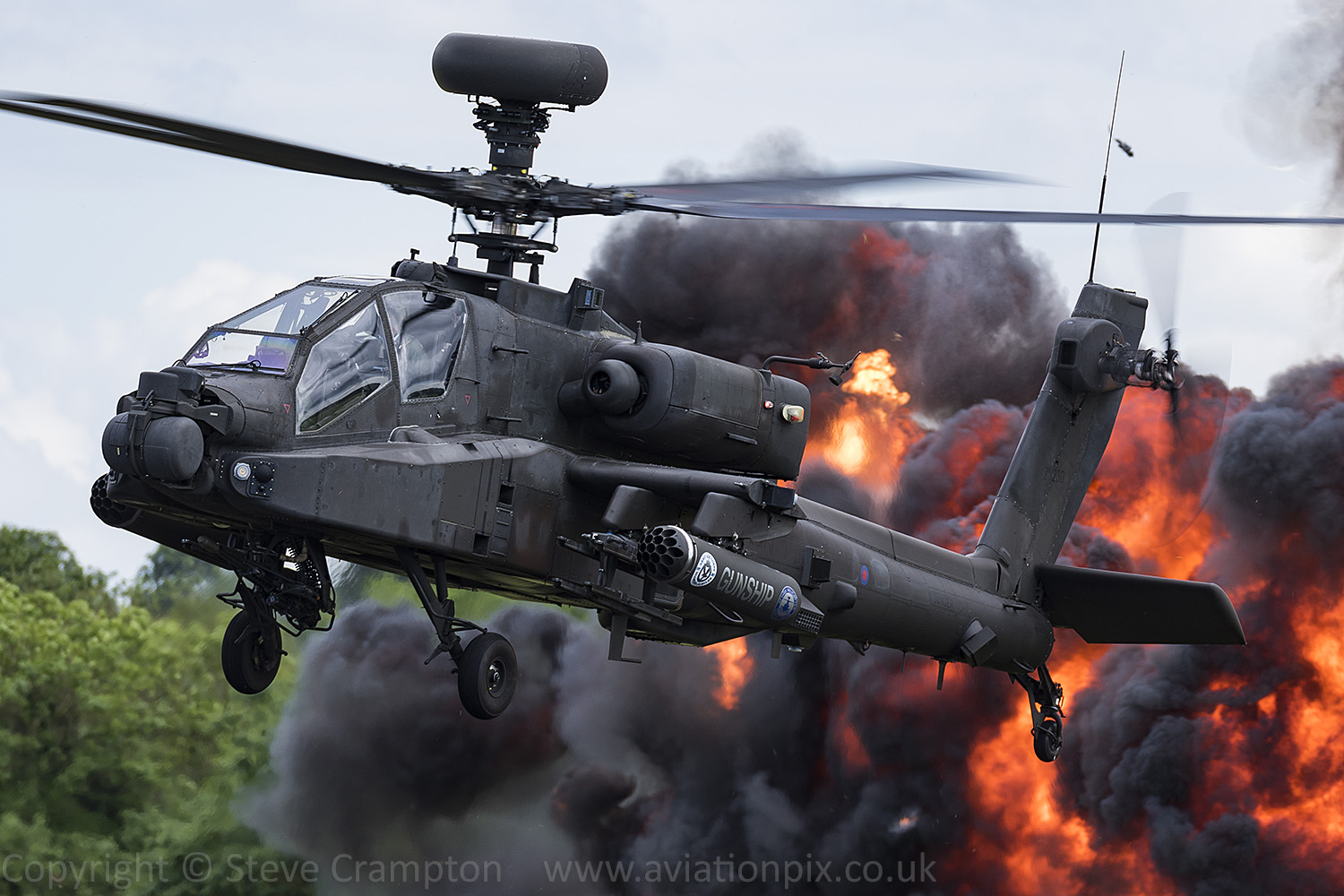 AH-64 Apache