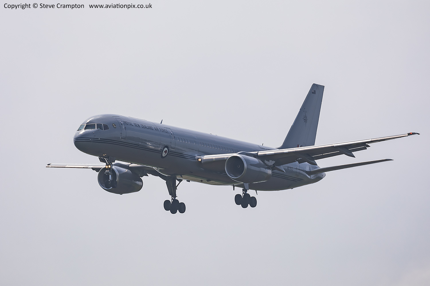 RNZAF Boeing 757