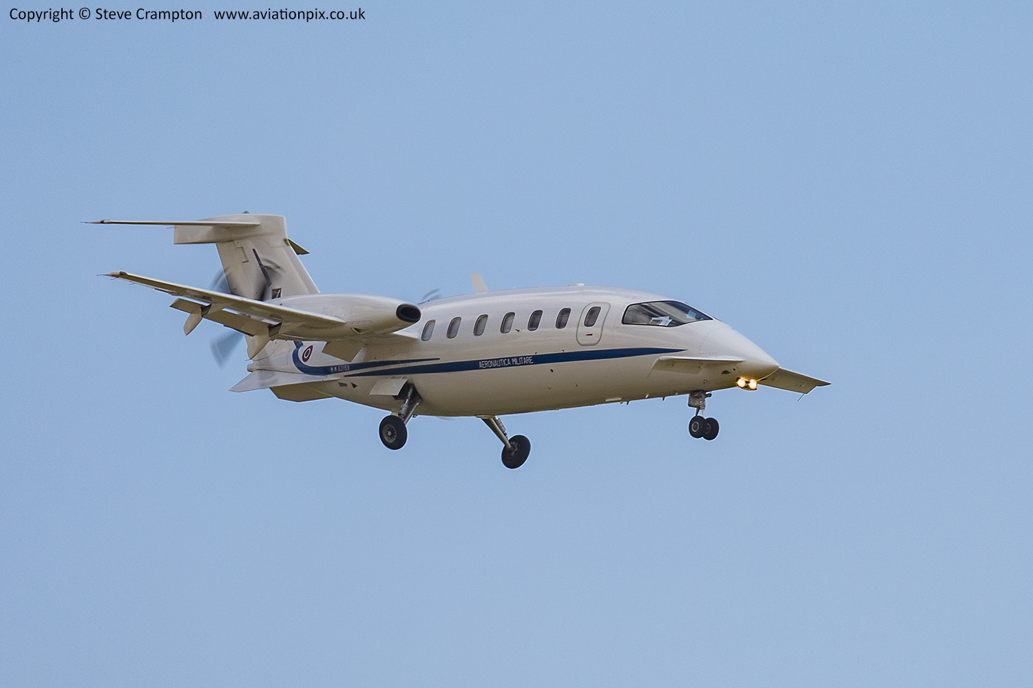 Piaggio P-180 Avanti