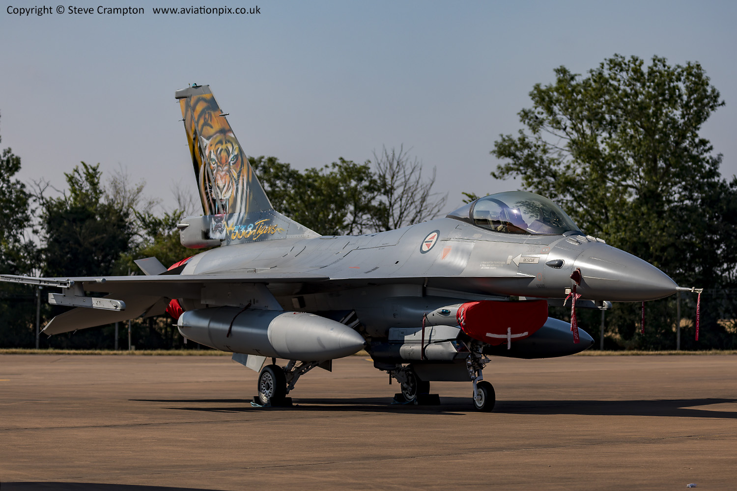 F-16 Fighting Falcon