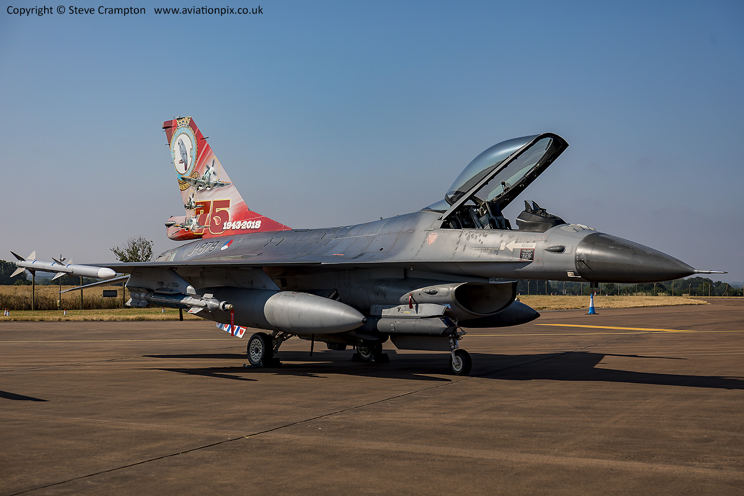 F-16 Fighting Falcon