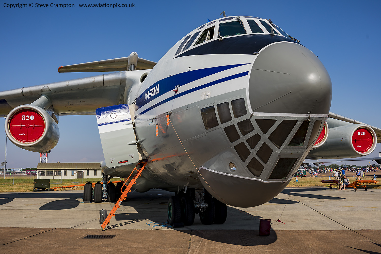 Ilyushin IL-76