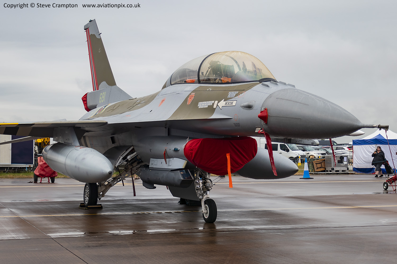 F-16 Fighting Falcon
