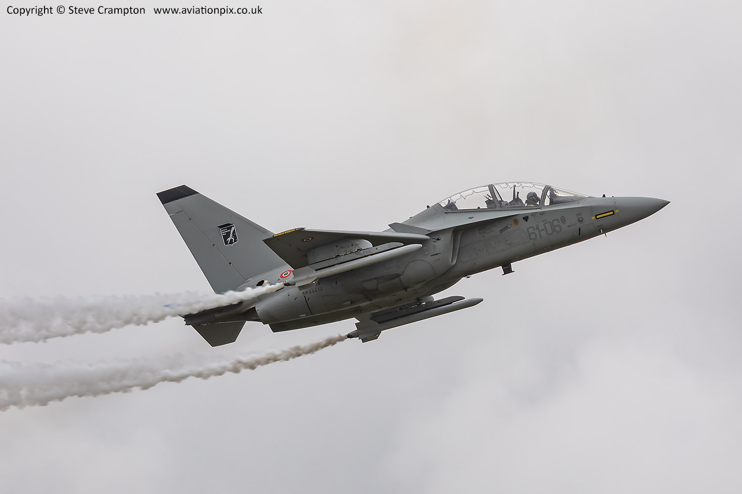 Alenia Aermacchi M-346