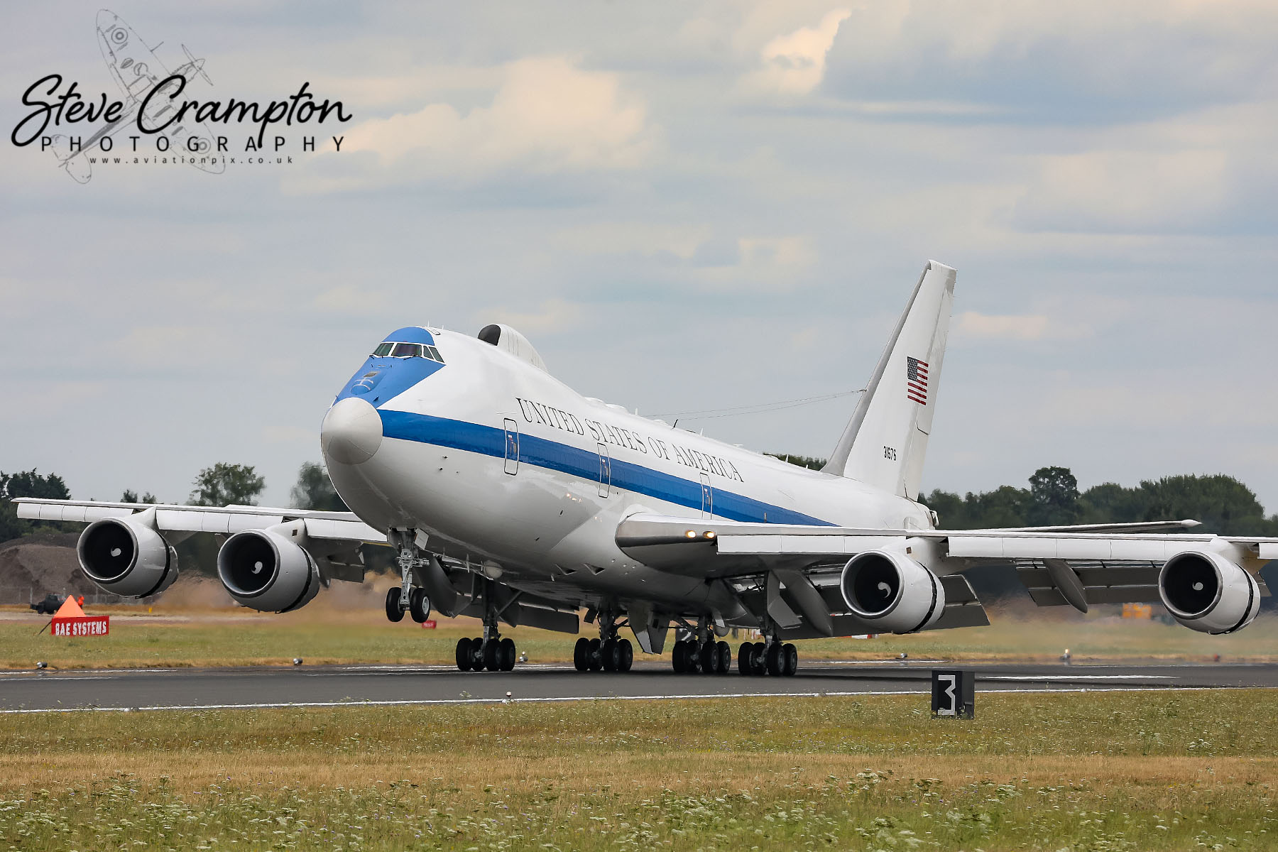 Boeing E-4
