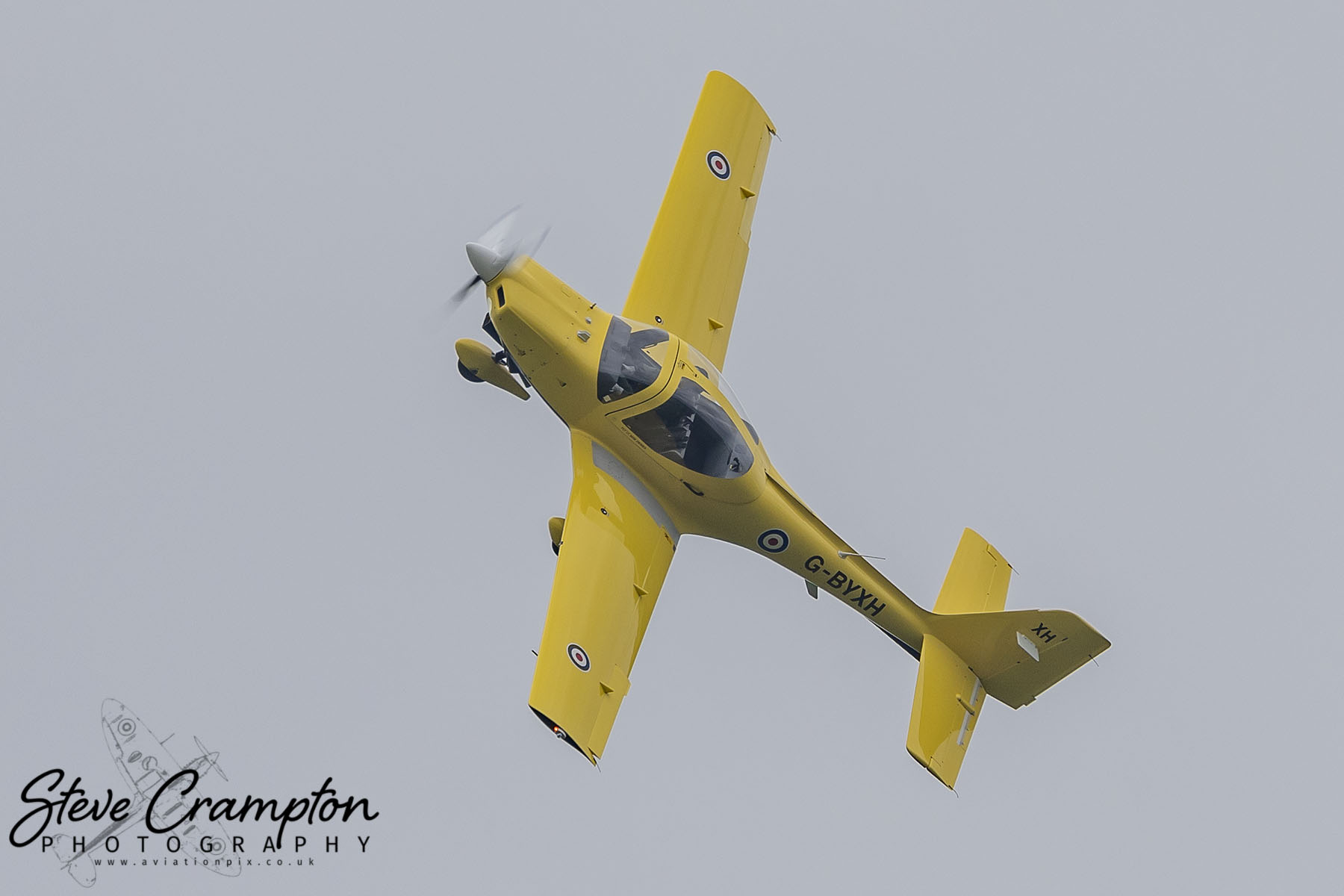 Grob Tutor