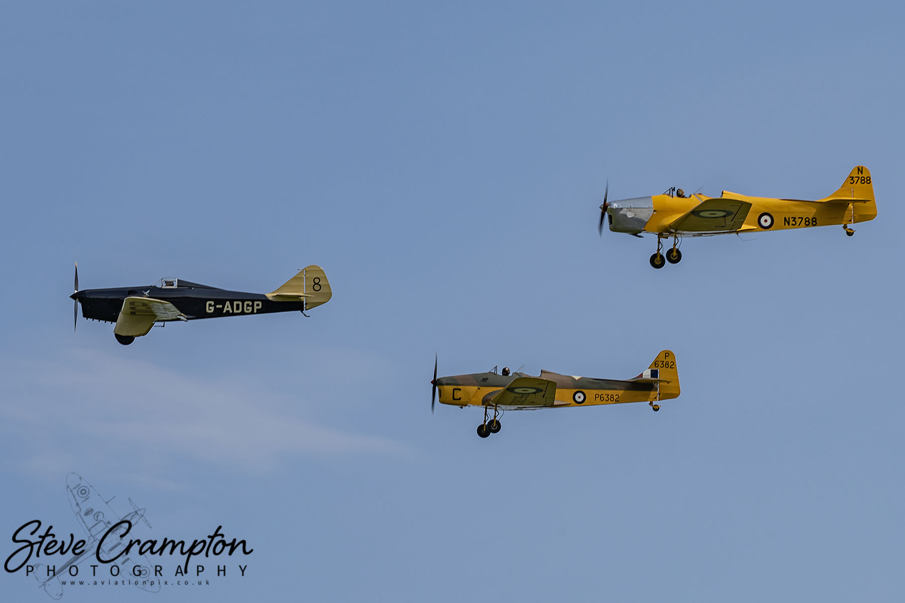 Miles Magisters and Hawk Speed 6